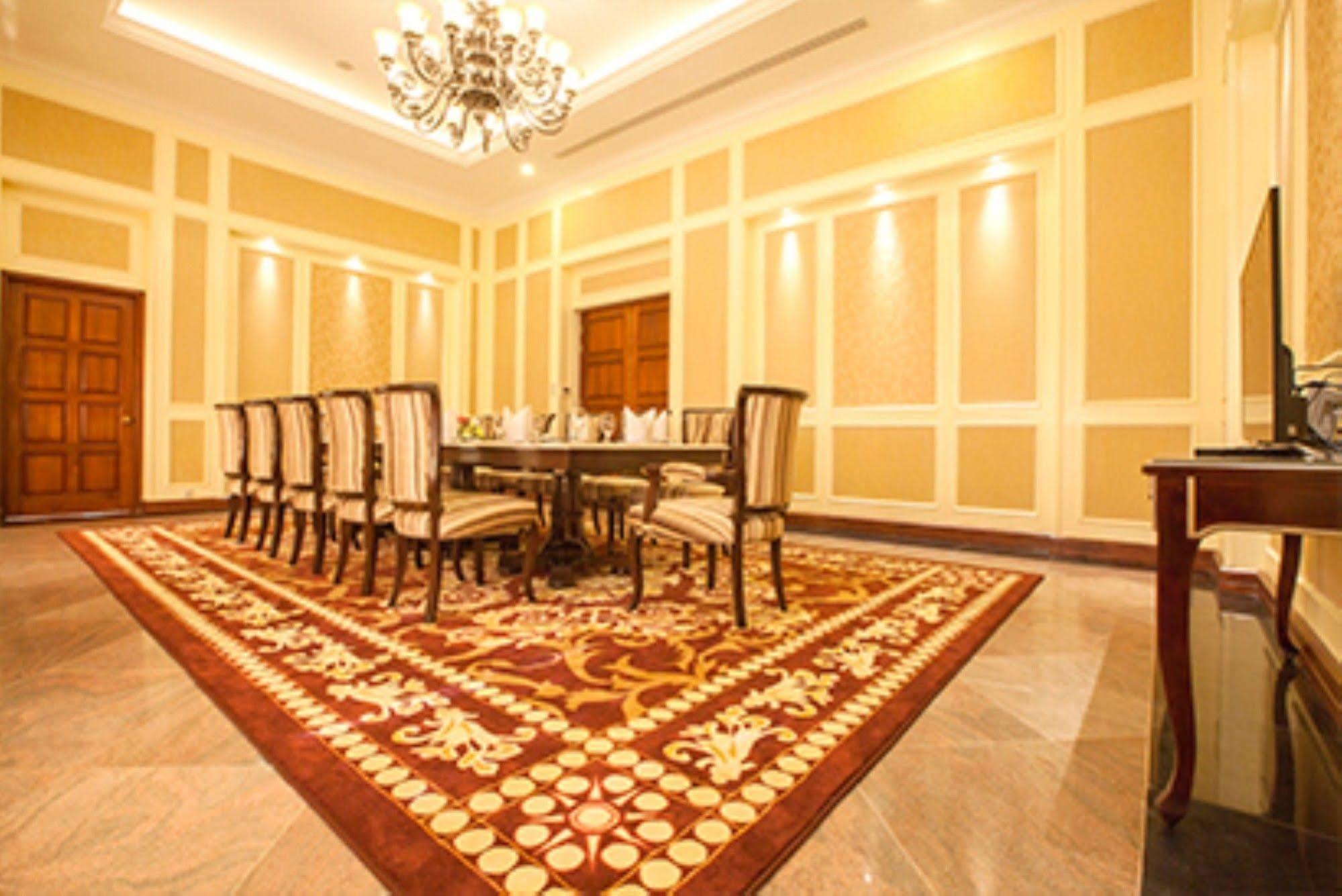 The Hotel Amara Nay Pyi Taw Naypyidaw Экстерьер фото